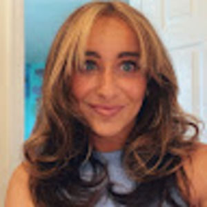 Meet your Posher, Yana